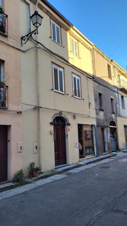 Itiseasy Cuglieri 1 E 2 Private Apartments Luaran gambar