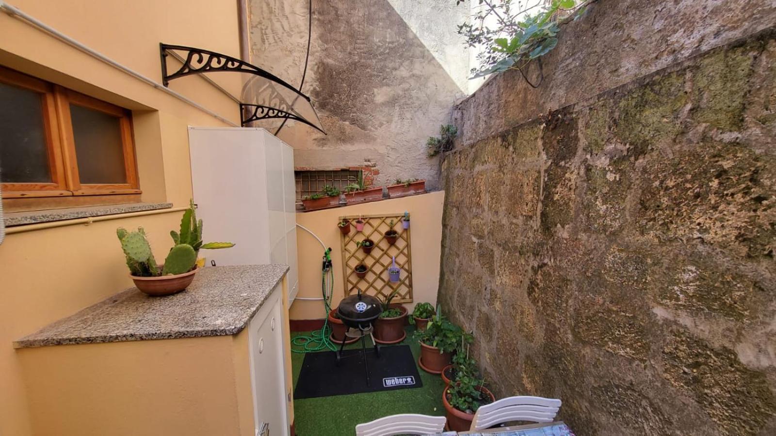 Itiseasy Cuglieri 1 E 2 Private Apartments Luaran gambar